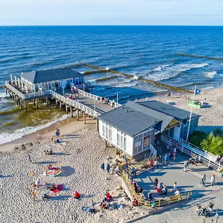 For 4 People, 度假居 *